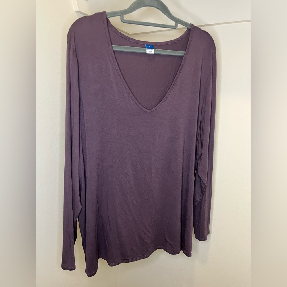 Old Navy Women's Long Sleeve Top in Deep Purple